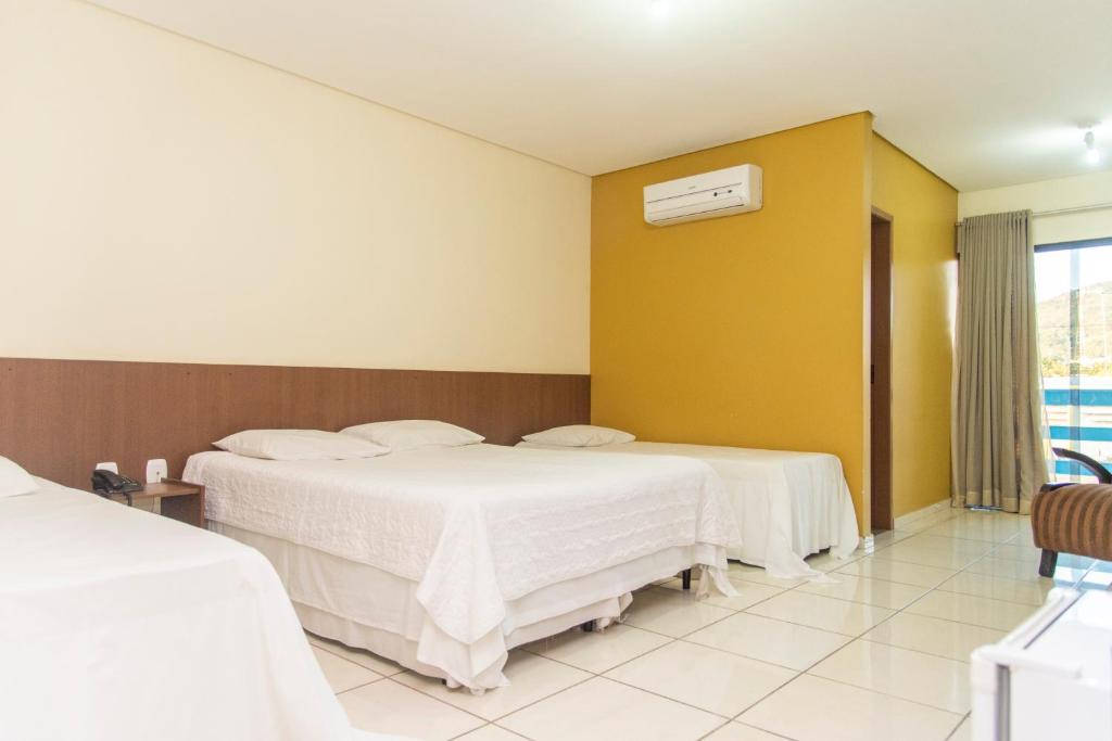 Bonito Plaza Hotel - Habitación Cuádruple