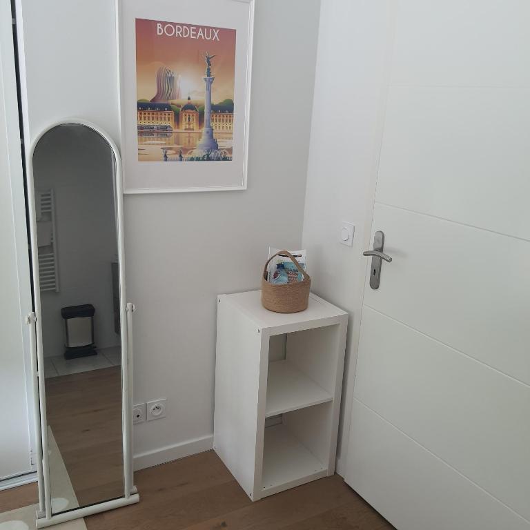 Jolie suite parentale, chambre et salle d'eau, avec son coin de verdure à 5 minutes à pied du centre ville - 10