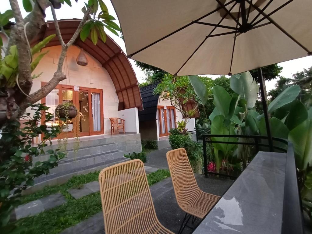 Zahrada ubytování Uma Manyar Sunset Villa