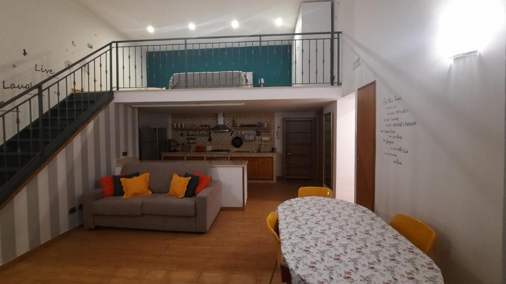 White Home Quartieri Spagnoli - 19