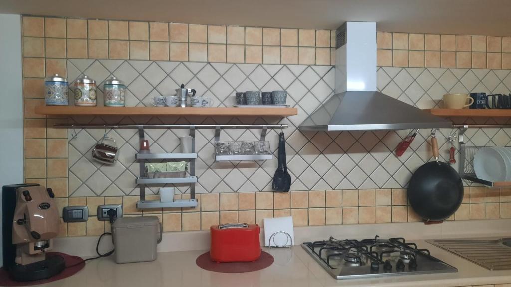 White Home Quartieri Spagnoli - 10