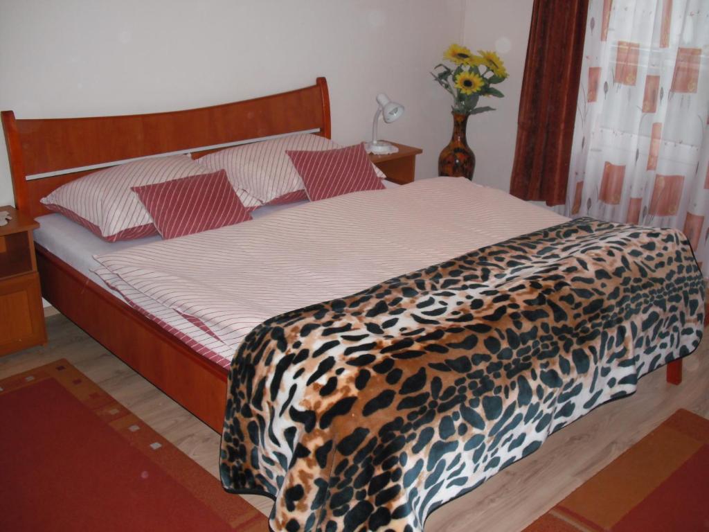 Cama o camas de una habitación en Aba és Andrea Apartmanok