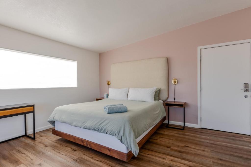 Desert Hot Springs Inn - Superior King Suite
