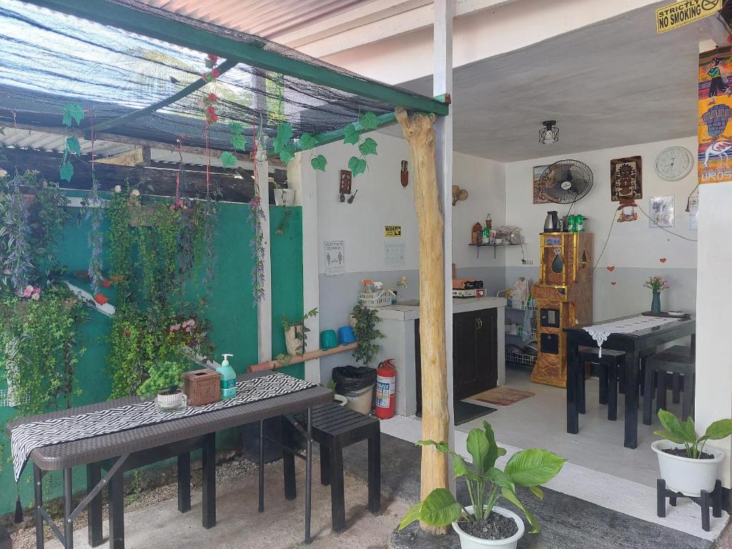 Patio nebo venkovní prostory v ubytování Maui's Place