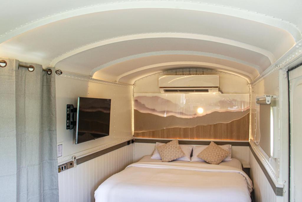 Nex Station Kanchanaburi - Deluxe King Suite