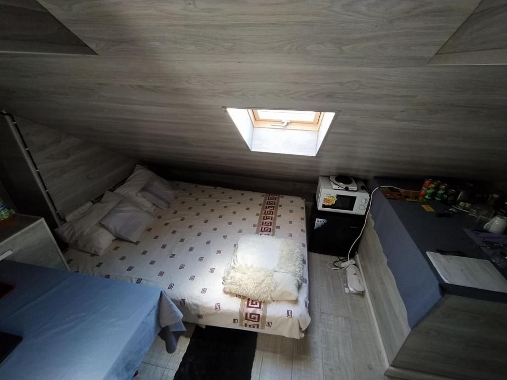 Ismail&Stefan cel Mare red - Housity