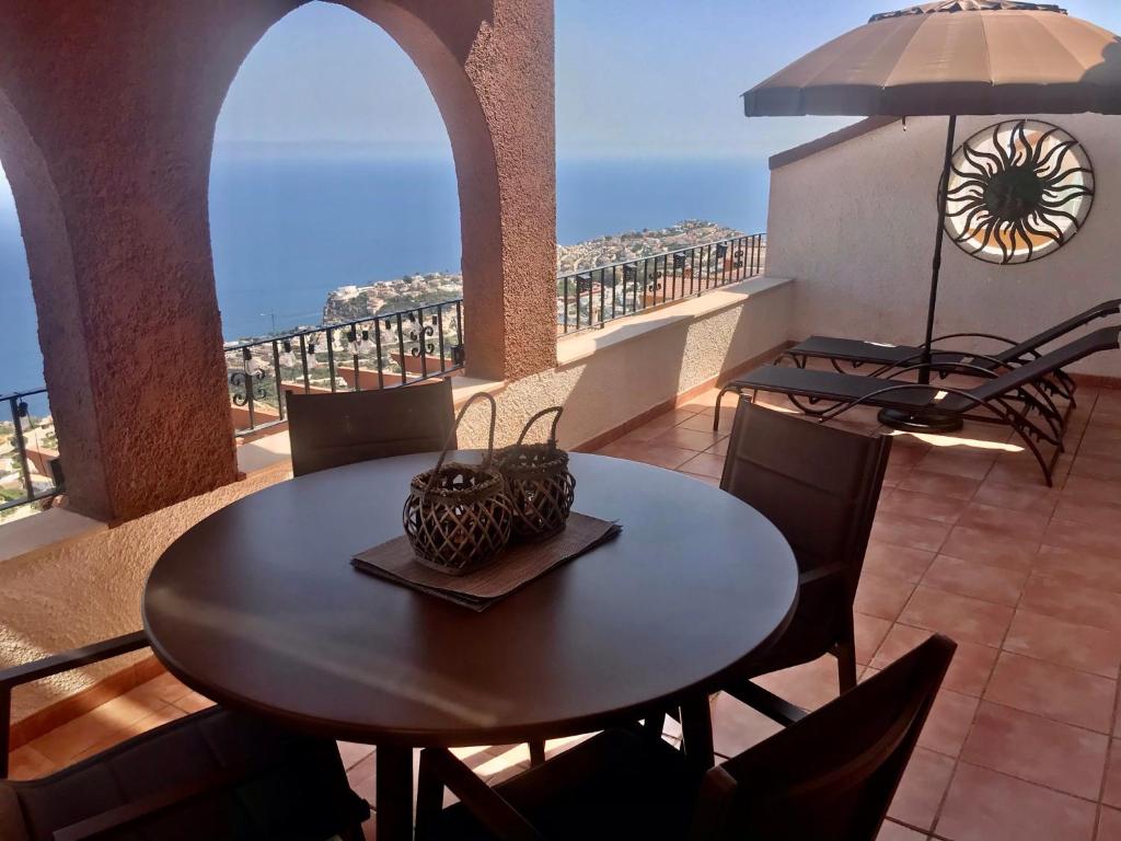 VISTA SUPERIOR hola ZEEZICHT!!, Cumbre del Sol – Updated 2023 ...