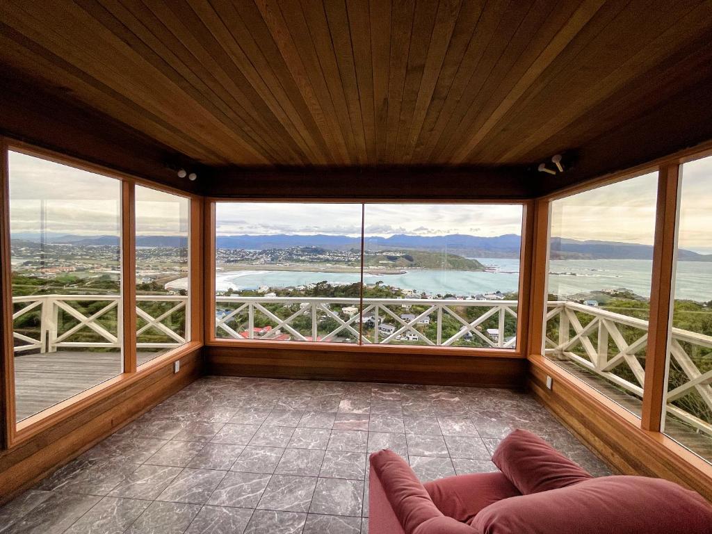 NO PARTY ALLOWED,Sea view 5 bedroom house - Resim 26