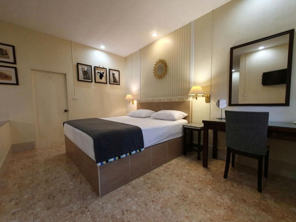 Holiday Village And Natural Garden Resort - 1