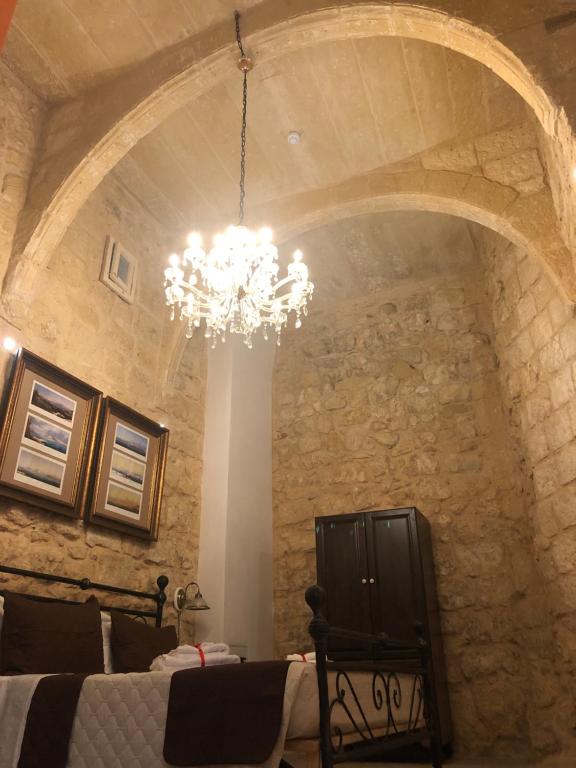 The Hidden Gem Boutique Hotel - 11