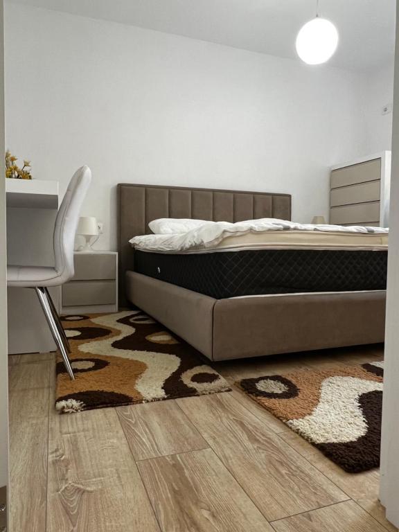 Cosy Fully Furnished Apartment - Image 2