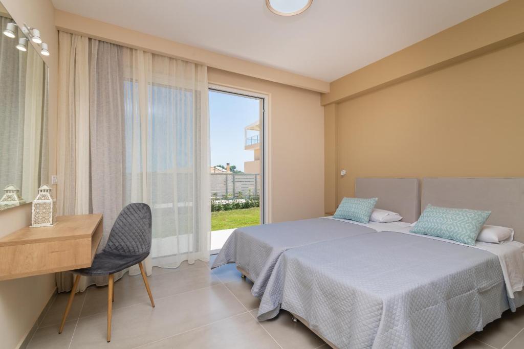 Posteľ alebo postele v izbe v ubytovaní Spartakos Luxury Villa 4