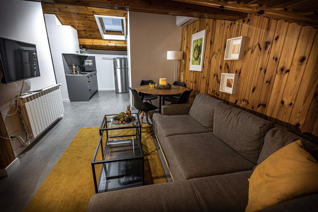 Kuchyňa alebo kuchynka v ubytovaní Apartamenty MIODZIO