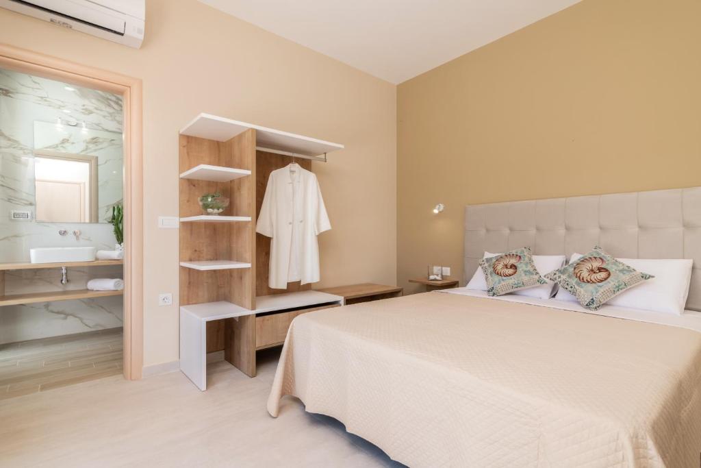 Posteľ alebo postele v izbe v ubytovaní Spartakos Luxury Villa 5