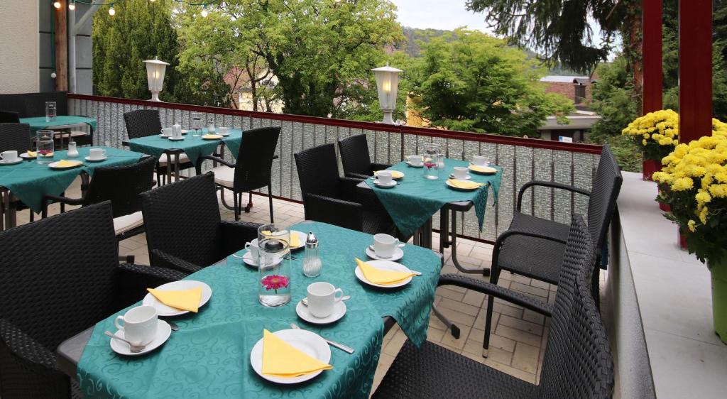 Balkón nebo terasa v ubytování HOTEL YOGA JASMIN ehemals Hotel Eberhardt-Burghardt