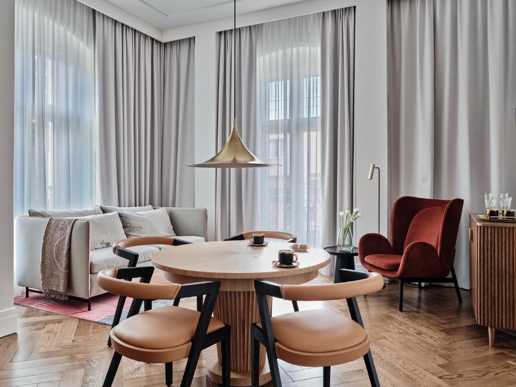 Hotel Altus Palace - Destigo Hotels - Apartamento
