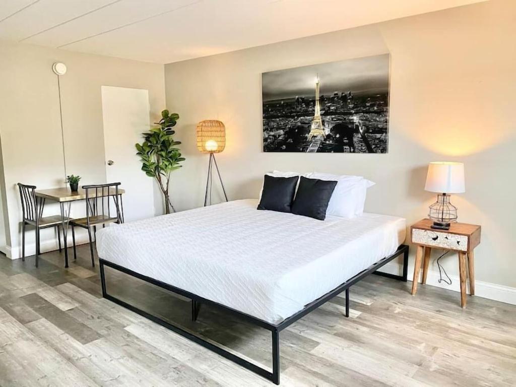 Hotel Soda At Downtown Dayton