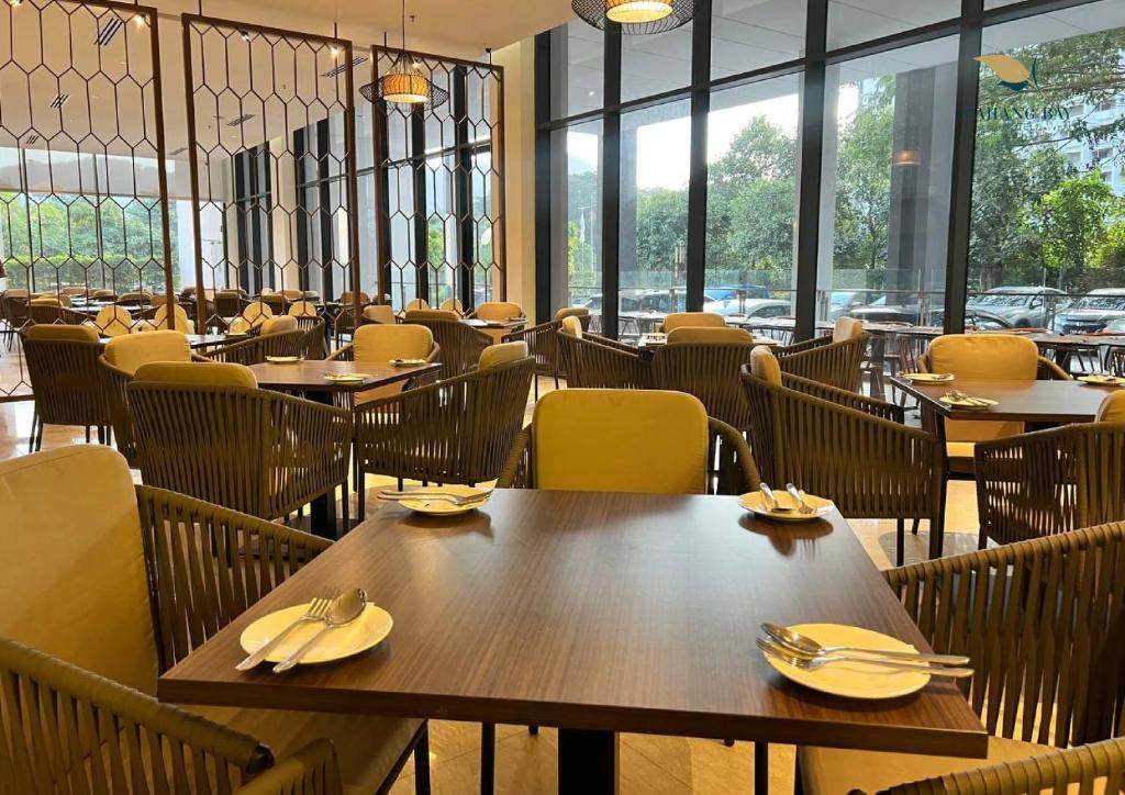 Restaurace v ubytování Bahang Bay Hotel