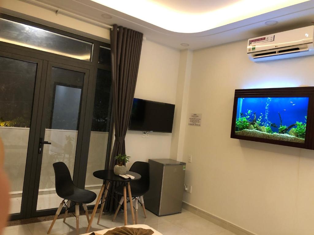 RedDoorz Saigon Rose Hotel