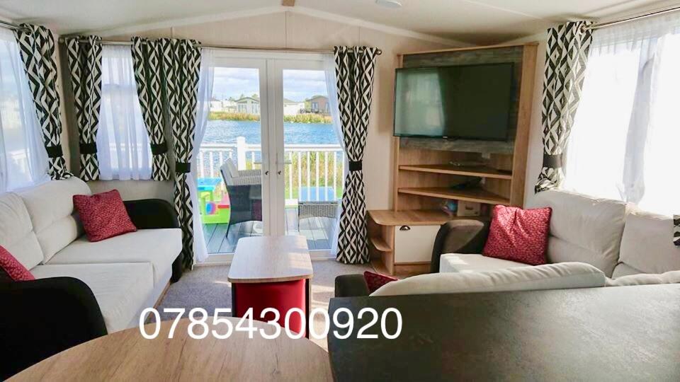 Haven Haggerston castle caravan hire - Housity