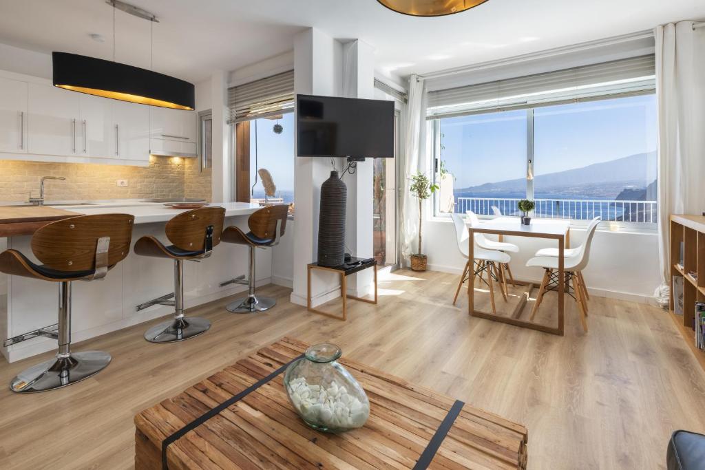 Výhľad na hory alebo výhľad na hory priamo z apartmánu