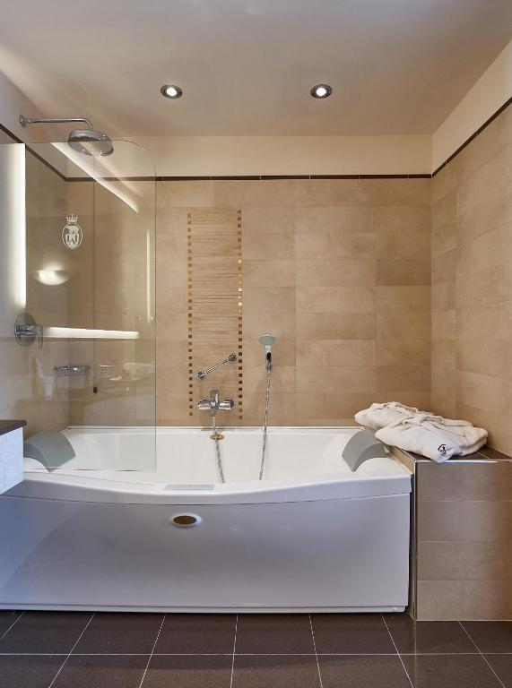 Koupelna v ubytování Hotel Astoria