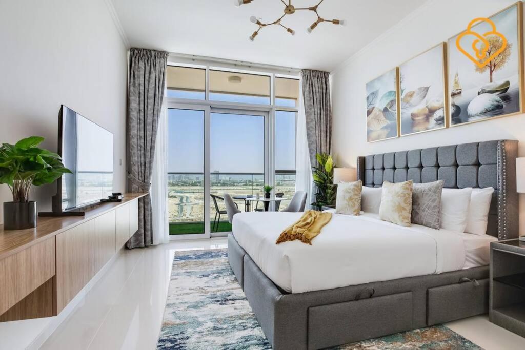 Keysplease, Wonderful, Upgraded Studio in Carson Damac Hills