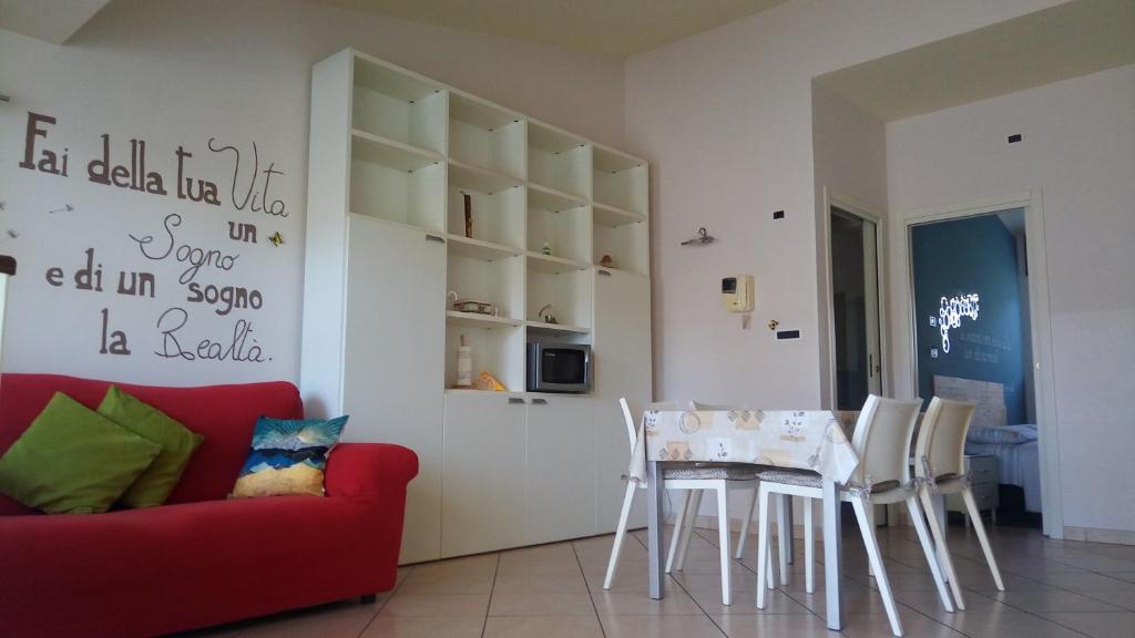 A kitchen or kitchenette at LOFT Il "Nido degli Angeli"
