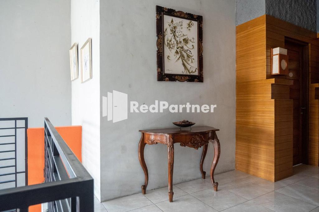 Fotografie z fotogalerie ubytování Omah Capung near Malioboro Area Mitra RedDoorz v destinaci Yogyakarta