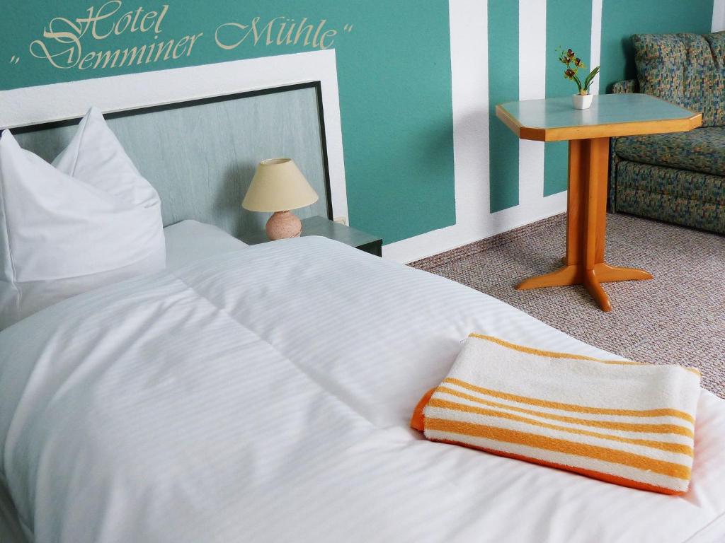 Hotel Demminer Mühle - Single Room - Disability Access