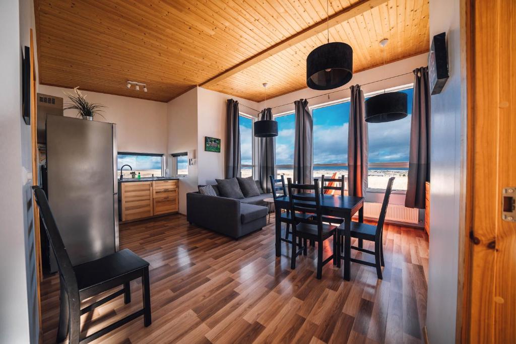 Posezení v ubytování Blue View Cabin 3A With private hot tub