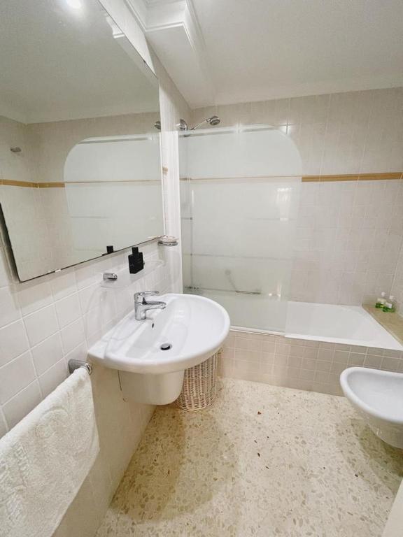 Oliva Nova Golf Valencia, Arroyomolinos – Bijgewerkte prijzen ...