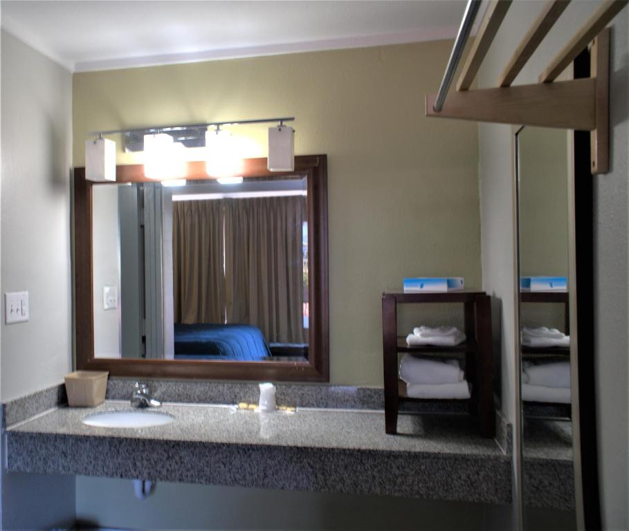 Eastern Shore Motel - Salle De Roi