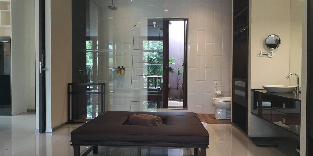 Room in Villa - This is a fantastic Honeymoon Exotic Villa 3 No Pet