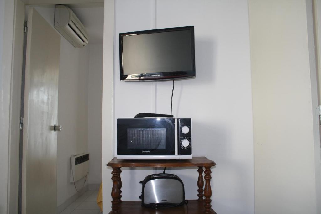 Edificio Albufeira Apartamentos A. Local - Albuturismo Lda - One Bedroom Apartment With Side Sea View