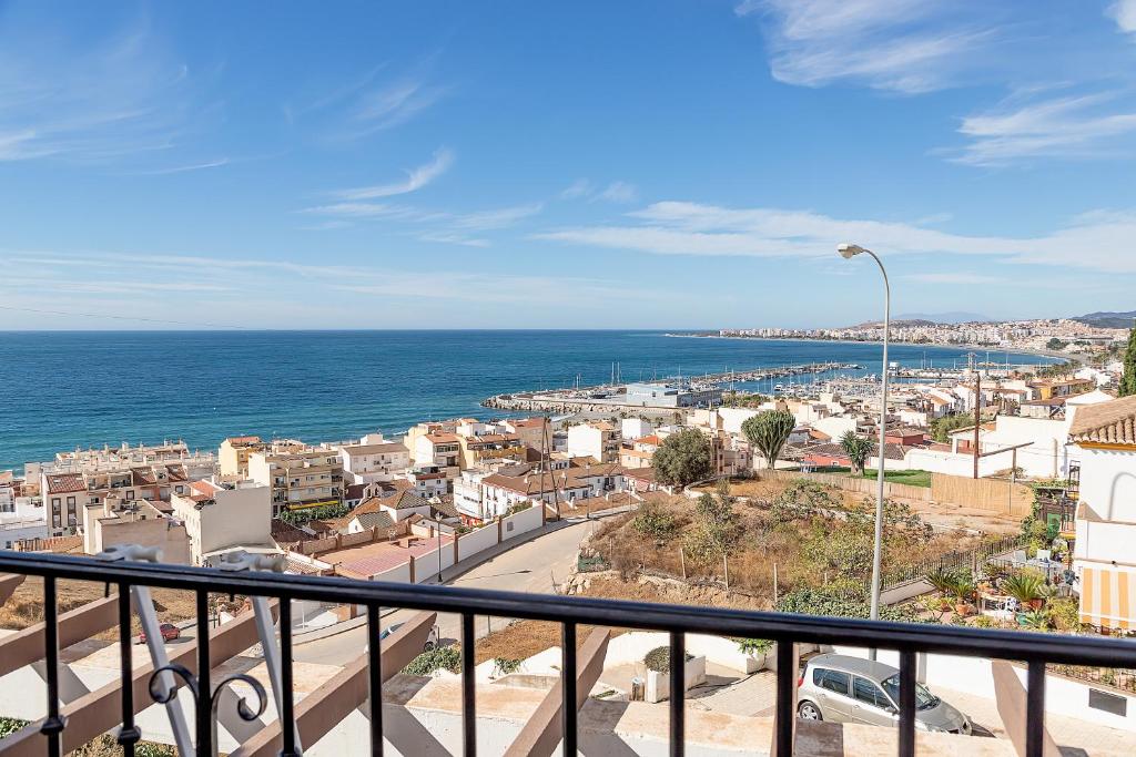 A general sea view or a sea view taken from Az apartmant