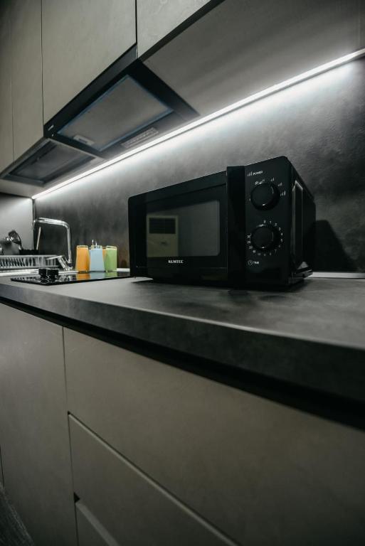 Bejart Apartment 1 - Image 10