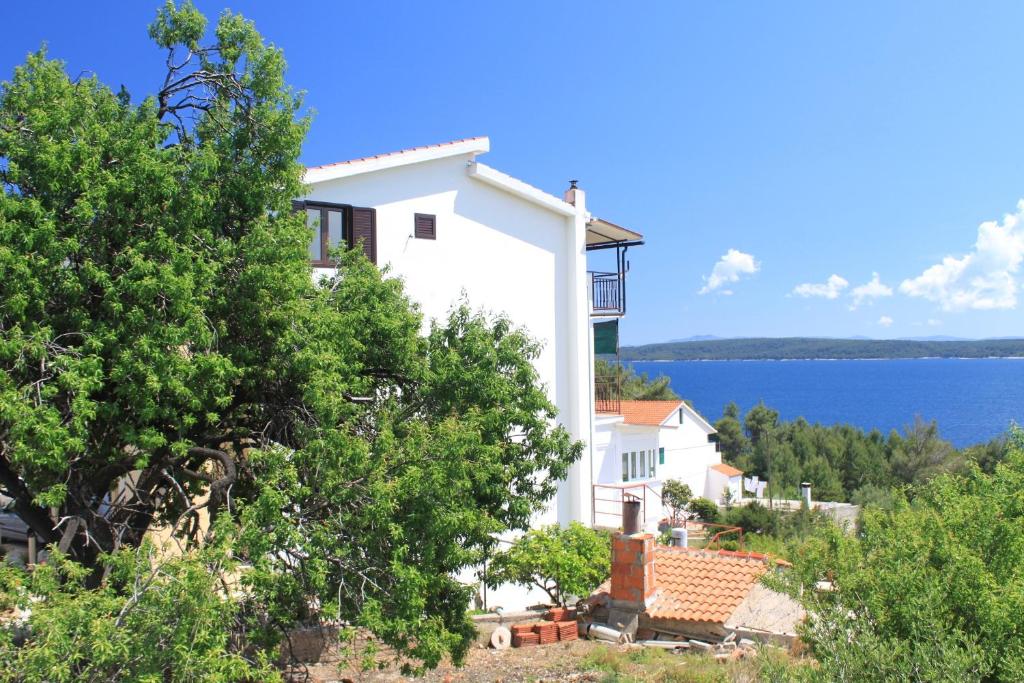 Fotografie z fotogalerie ubytování Apartments and rooms by the sea Zavala, Hvar - 8784 v destinaci Zavala