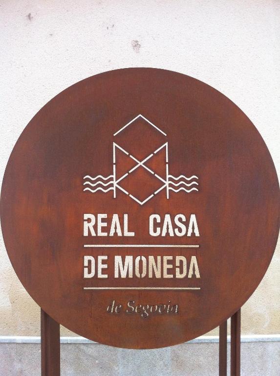 Certifikát, hodnocení, plakát nebo jiný dokument vystavený v ubytování Casa de la Moneda