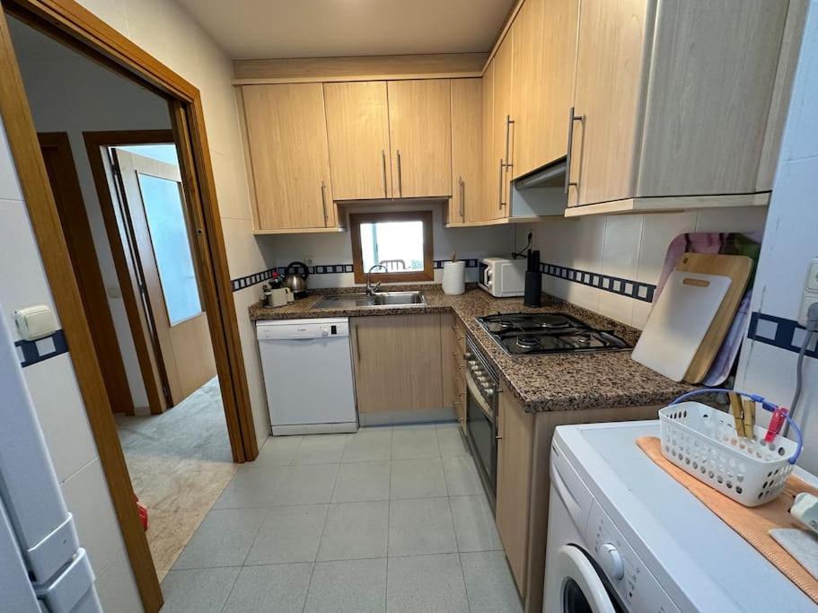Kuchyňa alebo kuchynka v ubytovaní Apartamento Paraiso Lido