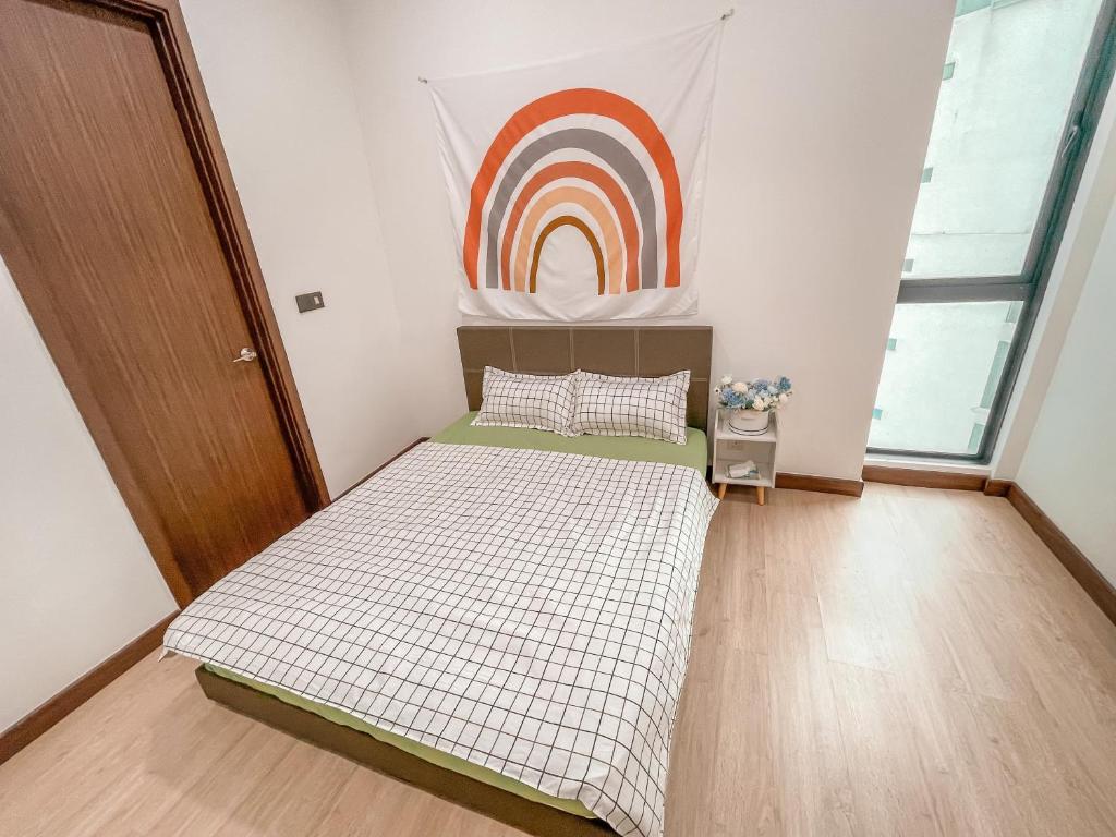 Postel nebo postele na pokoji v ubytování [Starry Homes @ Green Haven] 2Beds 2Bath+Pool View