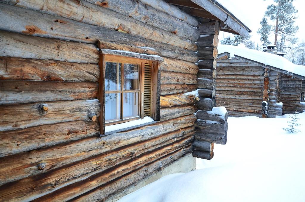 Lapland Hotels Luostotunturi & Amethyst Spa v zimě