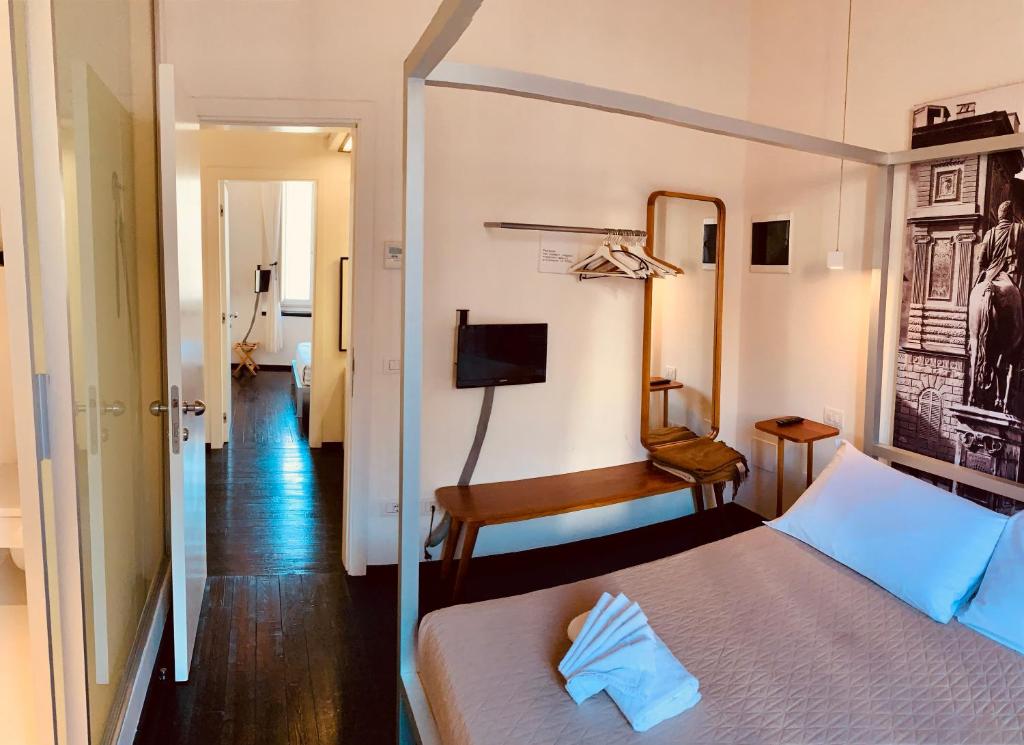 Posteľ alebo postele v izbe v ubytovaní UFFIZI & SANTO SPIRITO Family/Groups Apartment
