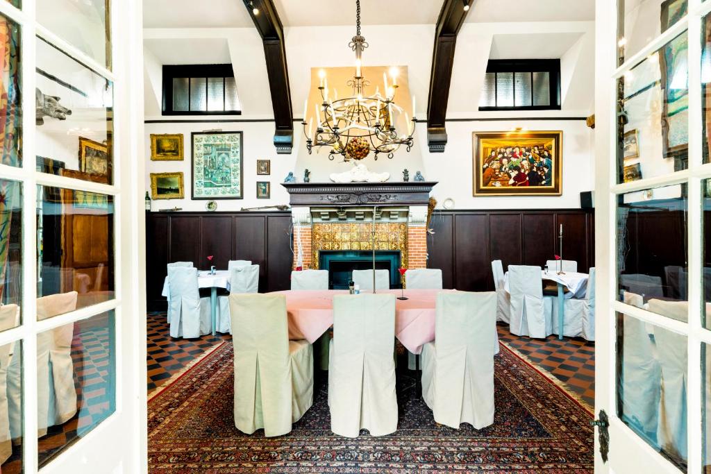 Restaurace v ubytování Hotel Kasteelhof 'T Hooghe