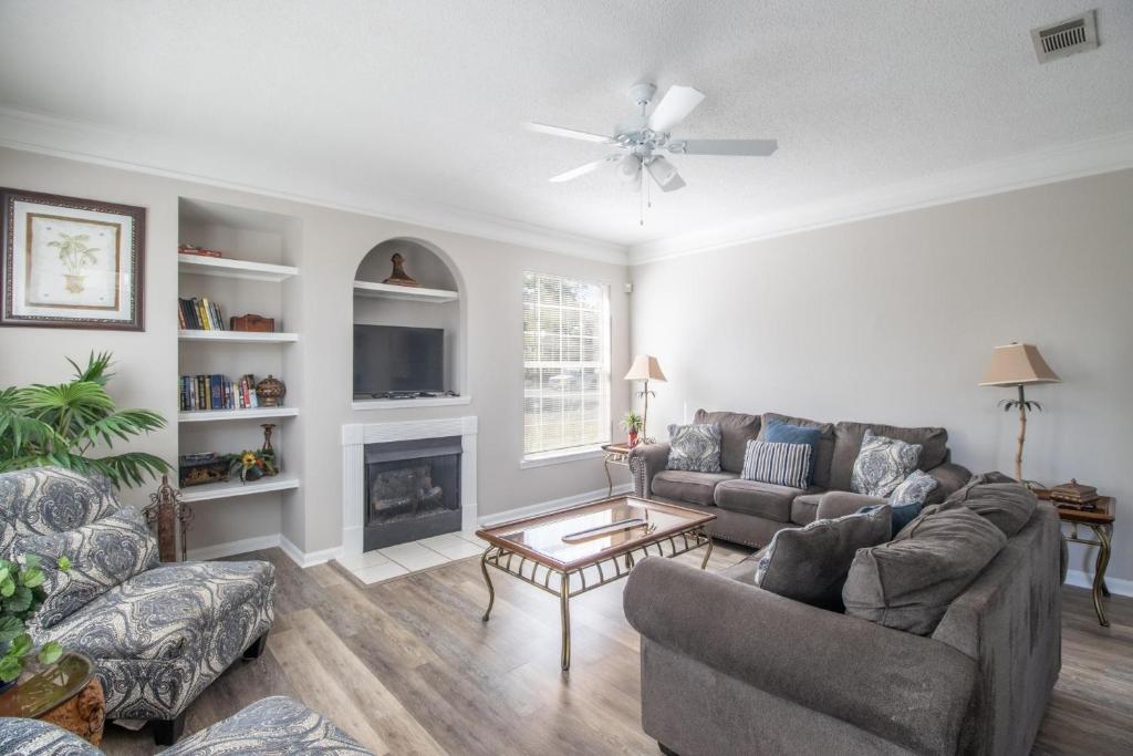 Legacy Villa 302, Gulfport, MS