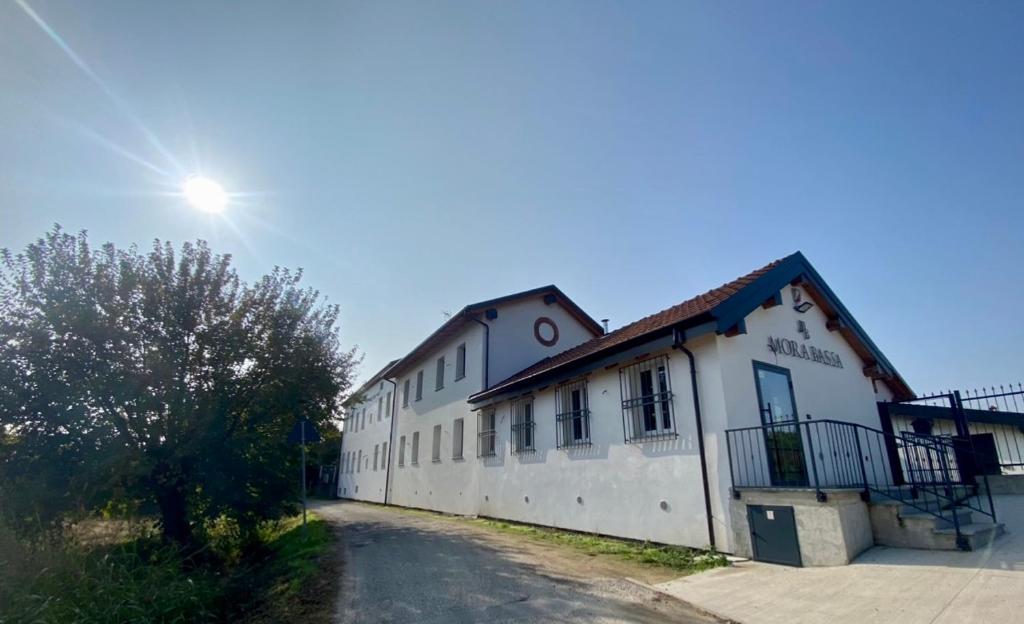 Budova, kde se farma nachází