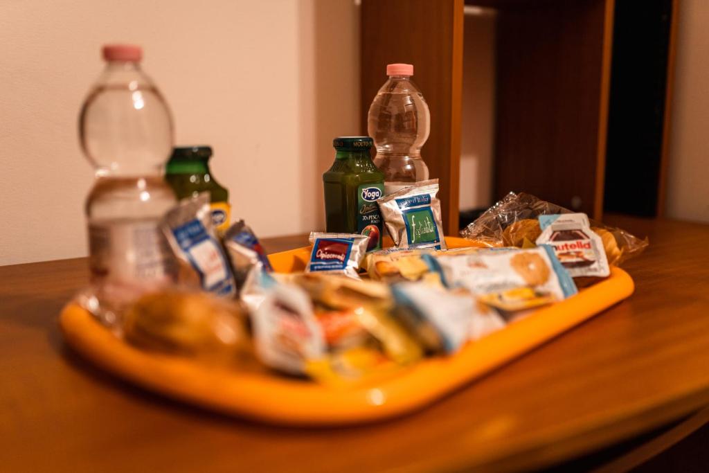 Jedlo v ubytovaní bed & breakfast alebo blízkom okolí