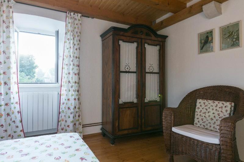 Posteľ alebo postele v izbe v ubytovaní Rural villa Forest with private pool near Dubrovnik