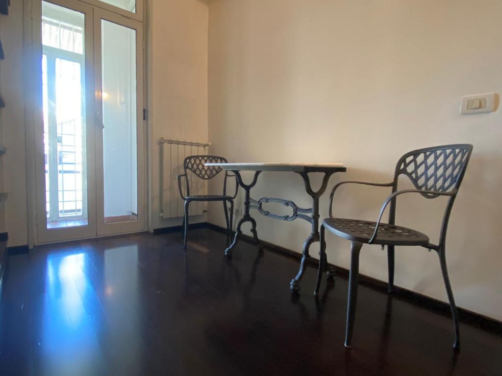 A seating area at San Giovanni Lovely Loft