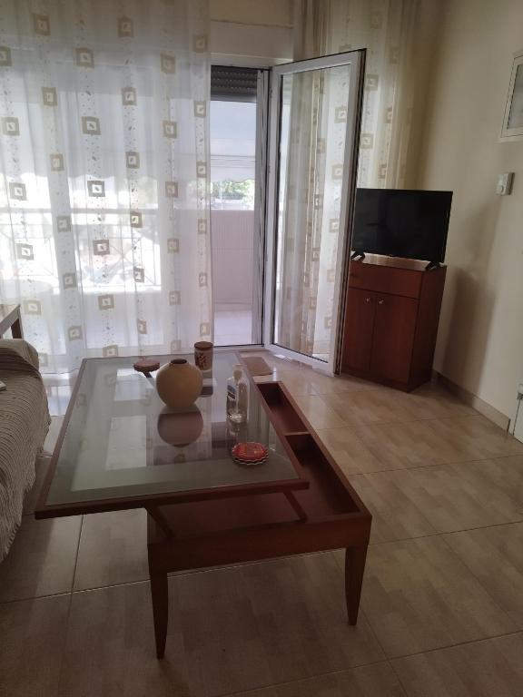 Telewizja i/lub zestaw kina domowego w obiekcie Rania's house